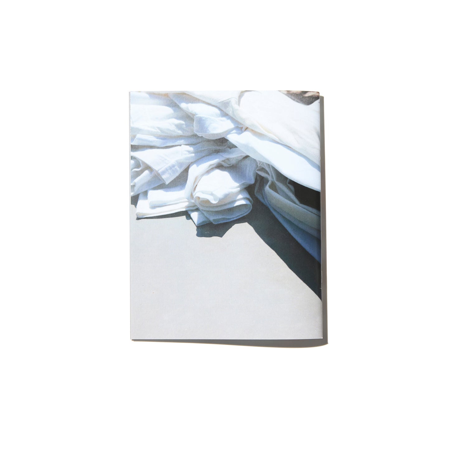 BLANKMAG ”TEE” ZINE